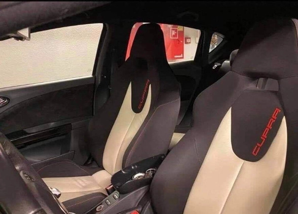 Seat Leon cena 25500 przebieg: 227900, rok produkcji 2005 z Chocz małe 56